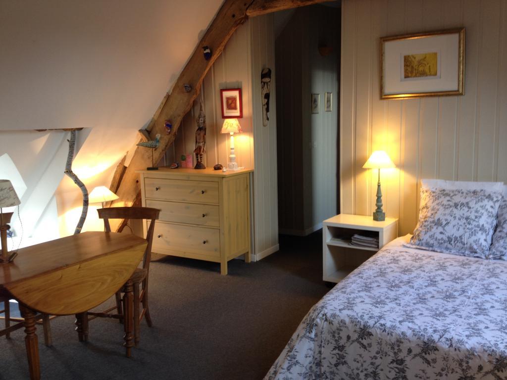 Kirribilli Bed & Breakfast Pleine-Fougeres Phòng bức ảnh